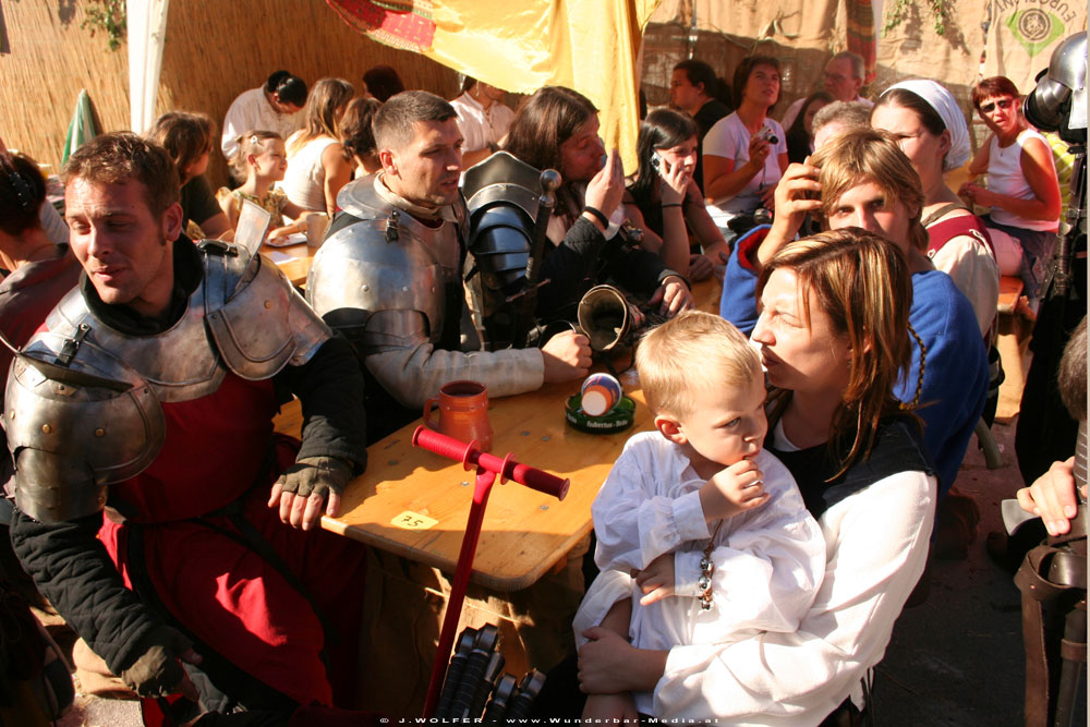 c www.mittelalterfeste.tux.nu Spectaculum Friesach 2007