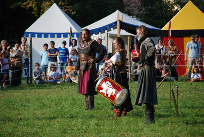 www.Mittelalterfeste.com - Mittelalterfest Golling 2007 c www.out-of-darkness.at 