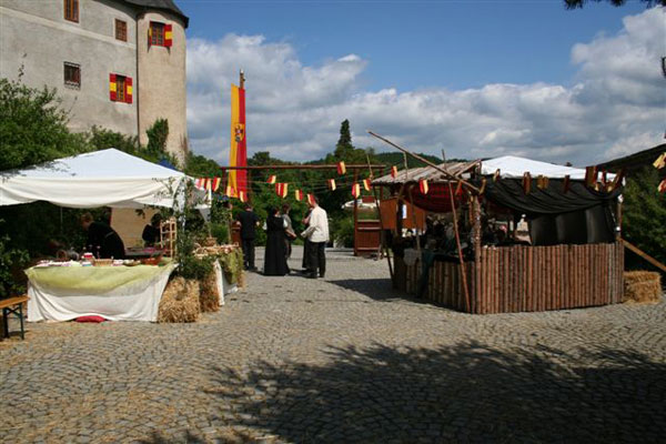 Mittelalterfest - www.mittelalterfeste.com - c Meldereiter